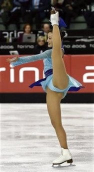capt.olypa26302240013.winter_olympics_figure_skating_womens_final_tr2_japan_olypa263_23.2.06